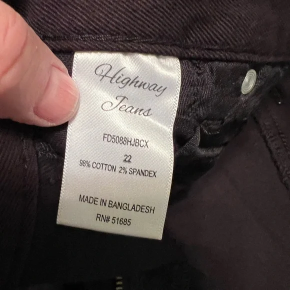 Highway Jeans Women's Black Distressed Denim Daisy Dukes Shorts NWT 22 #1845 - Picture 4 of 7